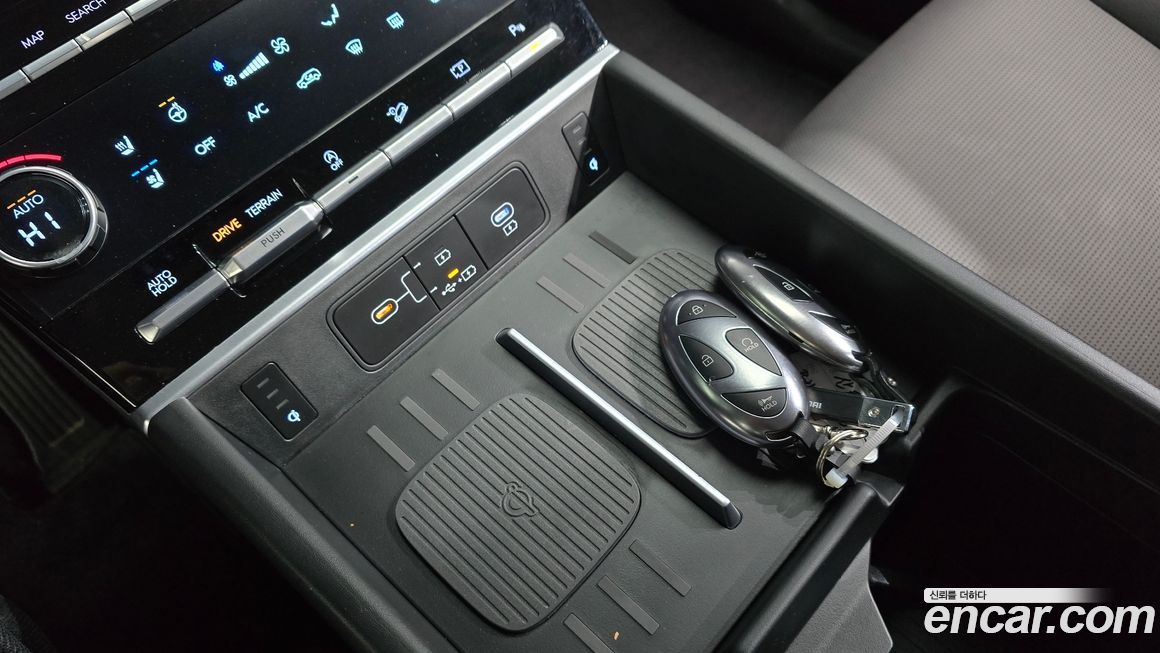 Hyundai Santafe 2025