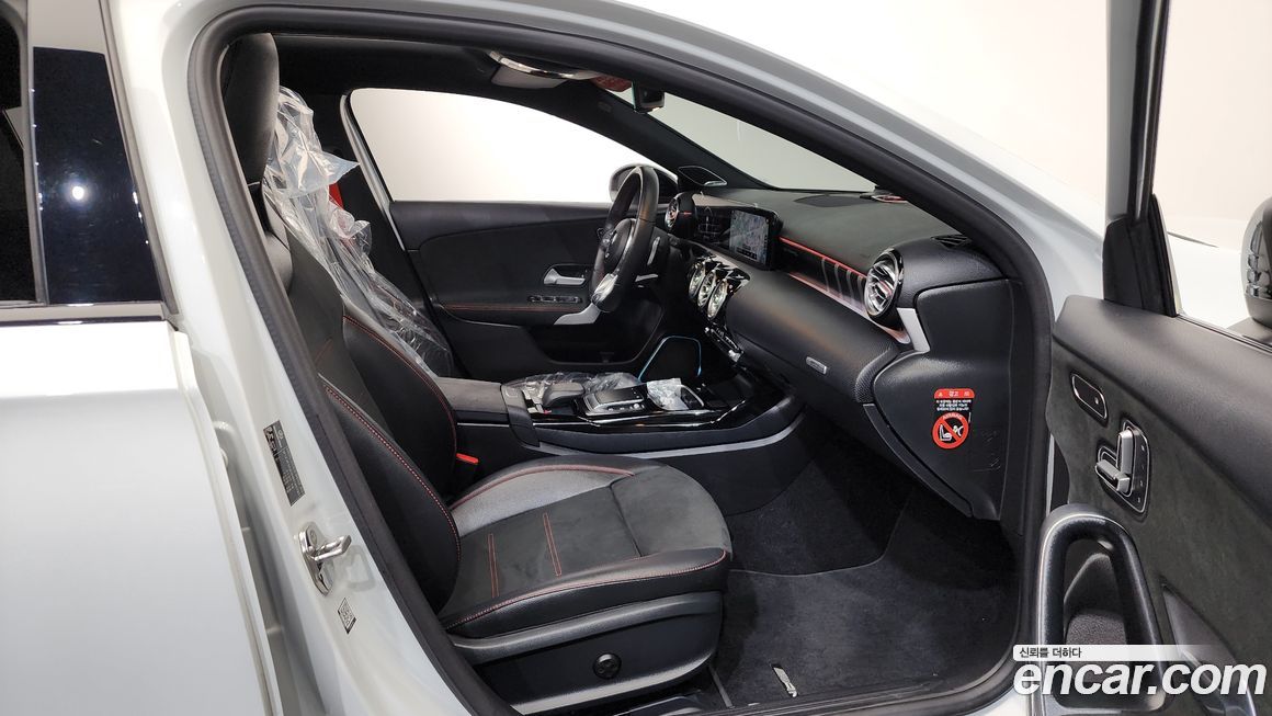 Mercedes-Benz A-Class 2021