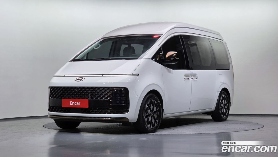 Hyundai Staria 2023
