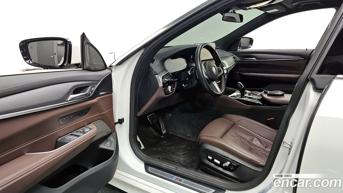 BMW Gran Turismo 2022