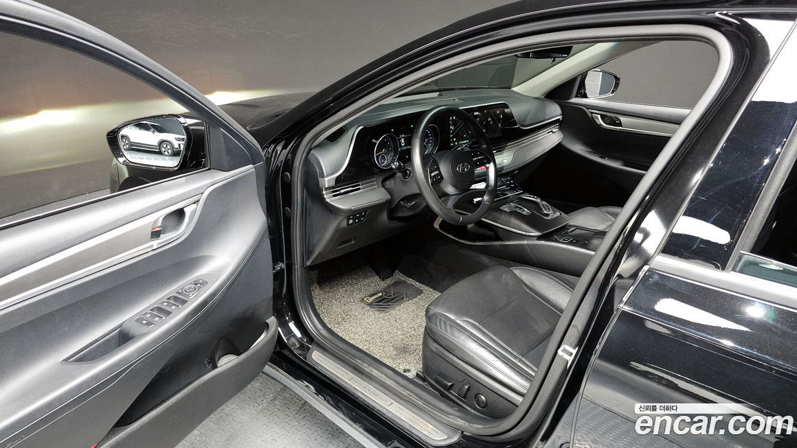 Hyundai Grandeur 2021