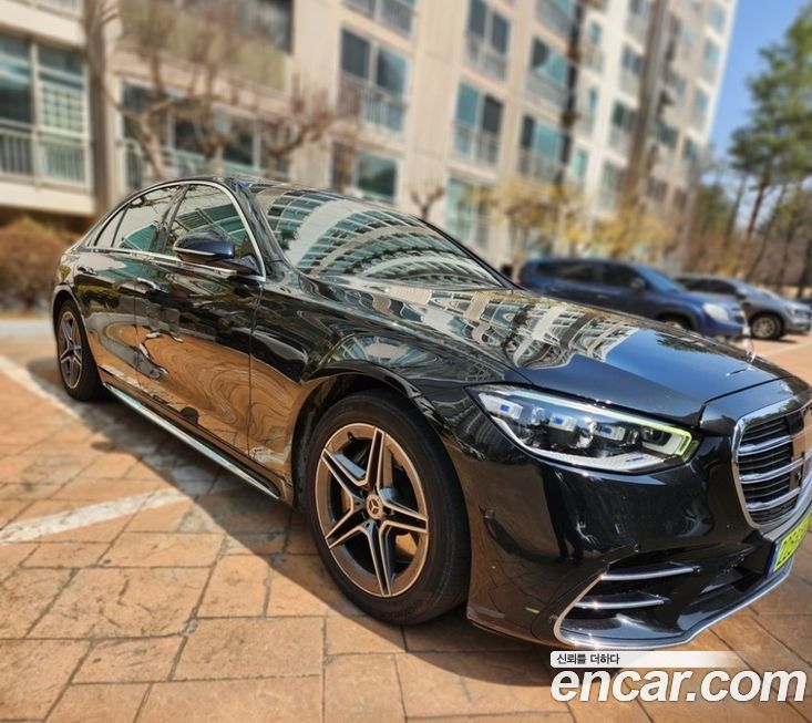 Mercedes-Benz S-Class 2022