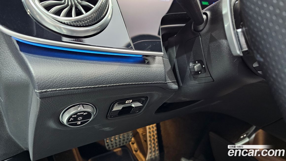 Mercedes-Benz EQS 2023