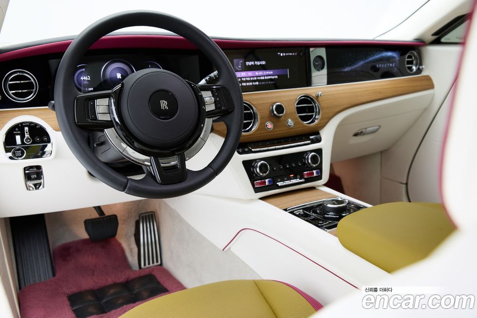 Rolls-Royce Spectre 2024