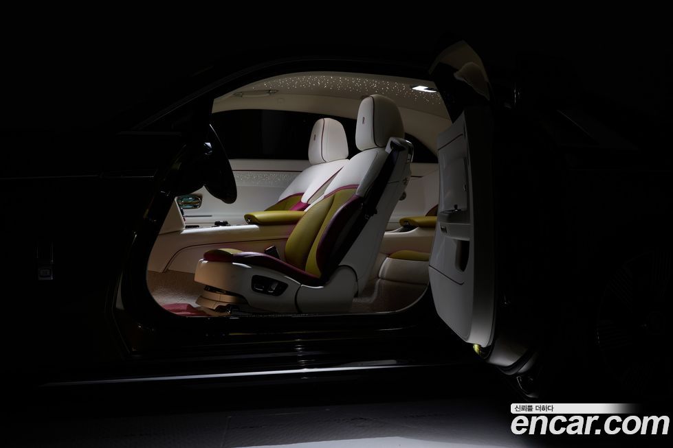 Rolls-Royce Spectre 2024