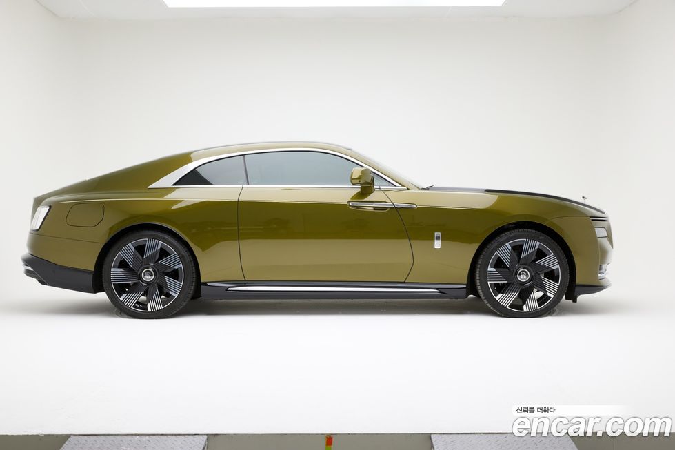 Rolls-Royce Spectre 2024