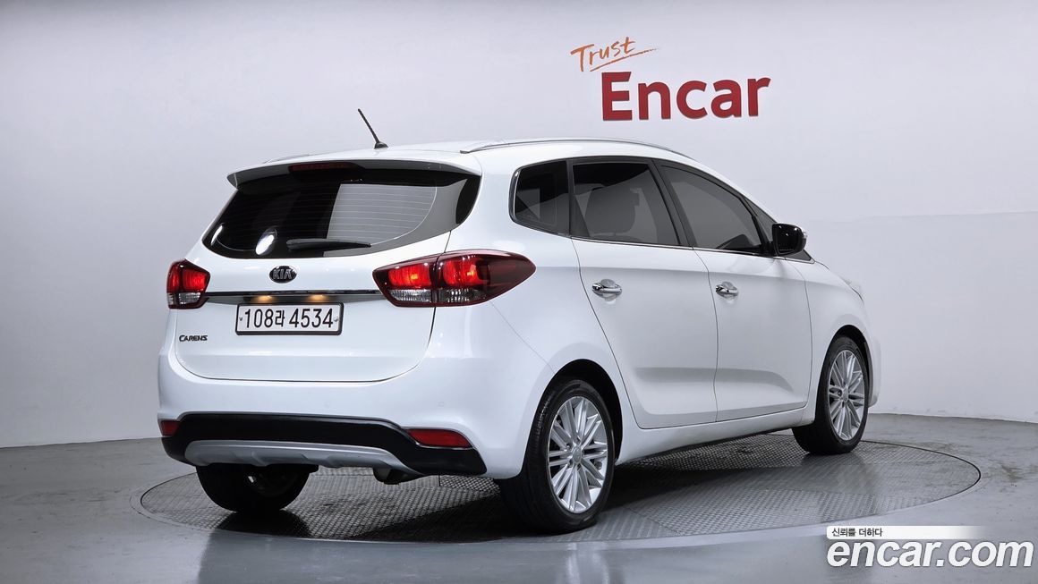 Kia Carens 2018
