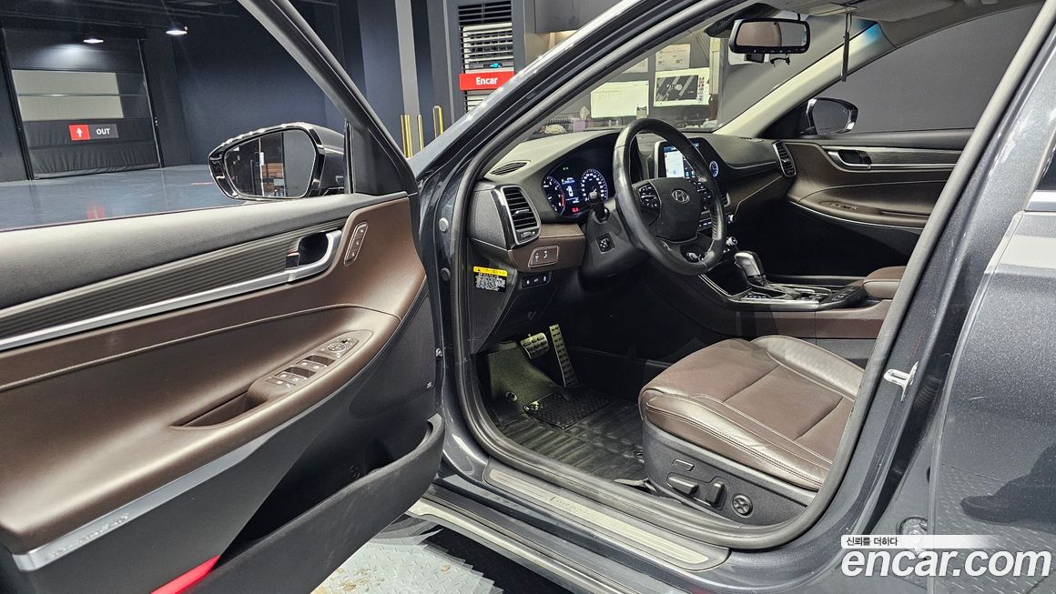 Hyundai Grandeur 2017