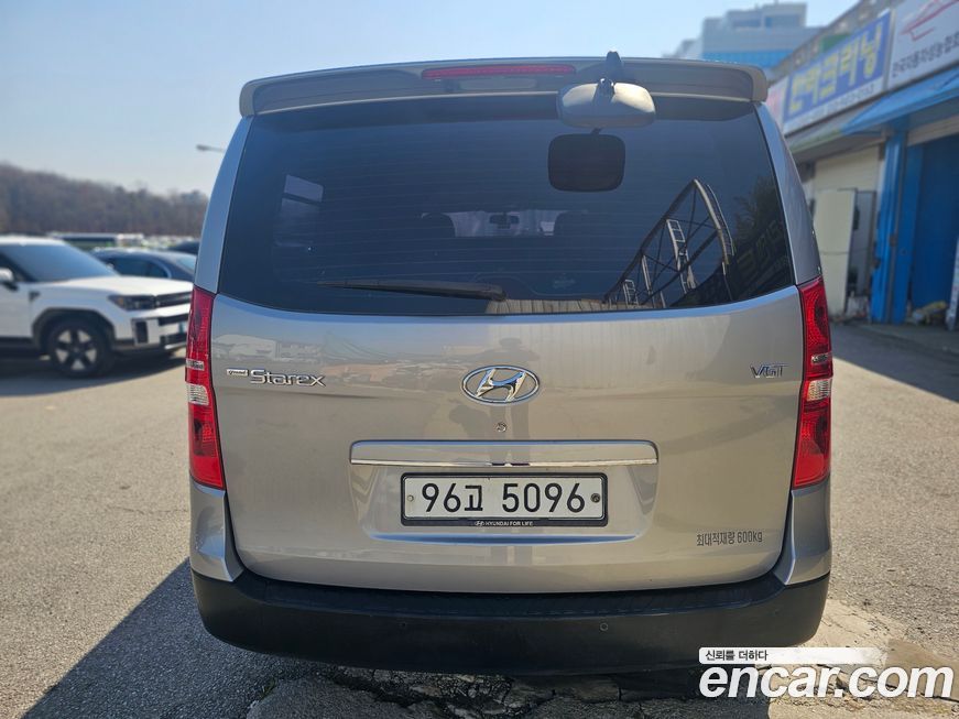 Hyundai Starex 2019