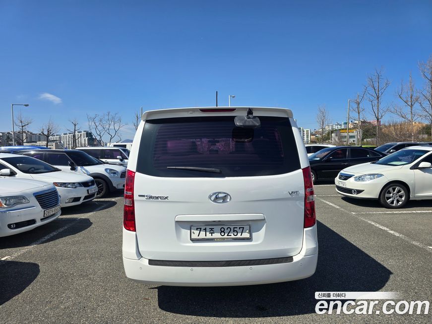 Hyundai Starex 2019