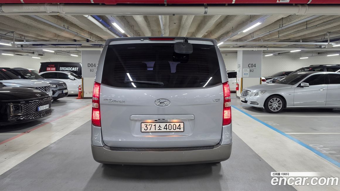 Hyundai Starex 2019