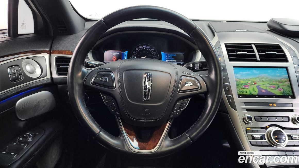Lincoln MKZ 2020