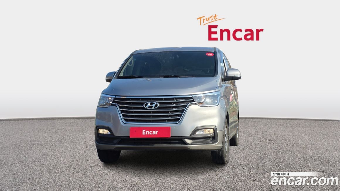 Hyundai Starex 2018