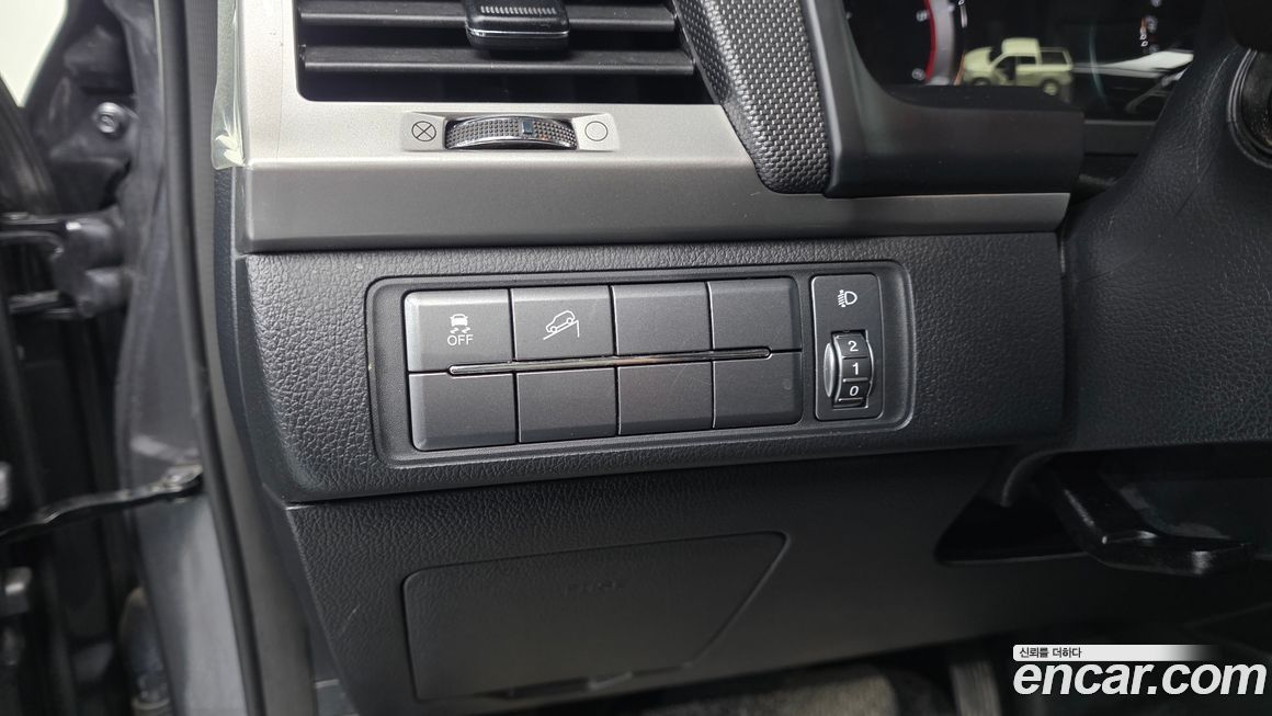 KG_Mobility_Ssangyong Rexton 2019