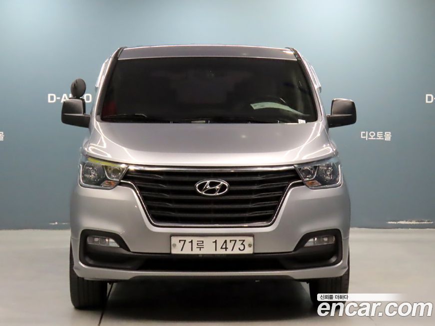 Hyundai Starex 2019