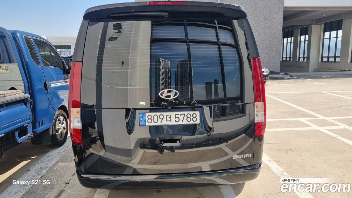 Hyundai Staria 2023