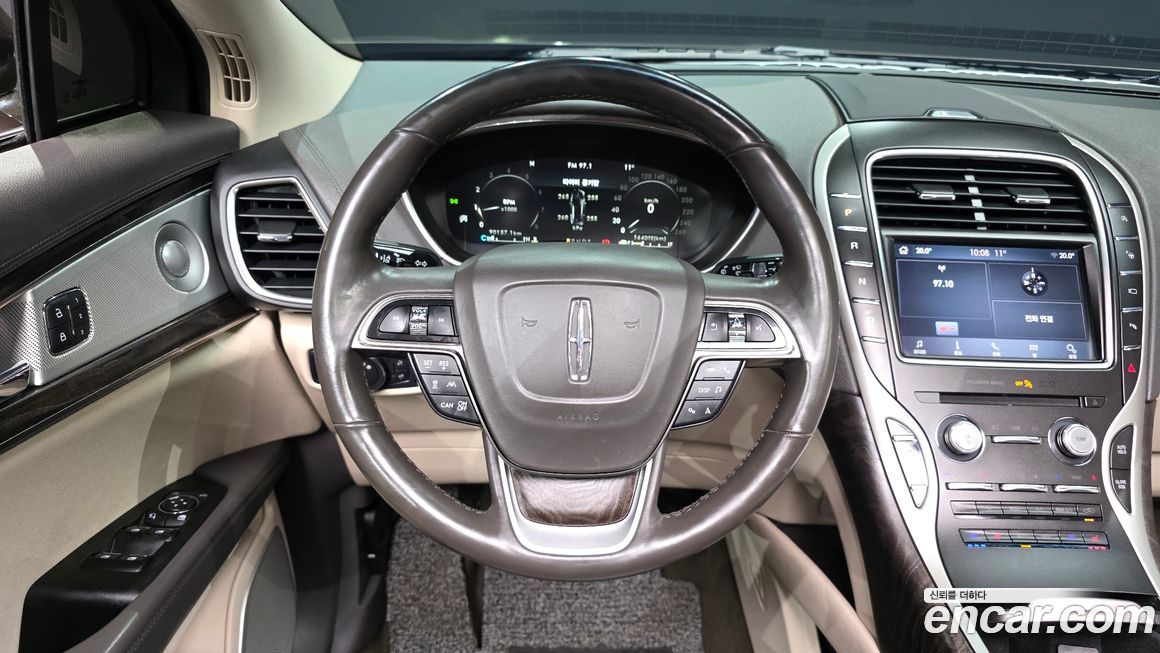 Lincoln Nautilus 2019