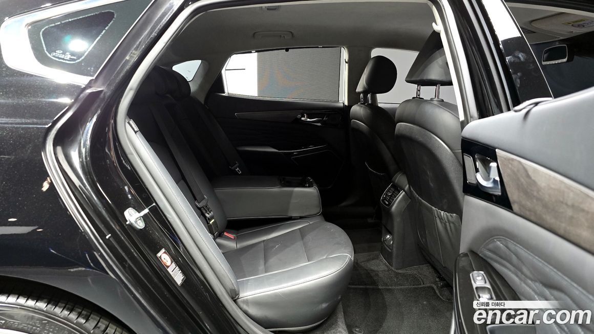 Kia K7 2021