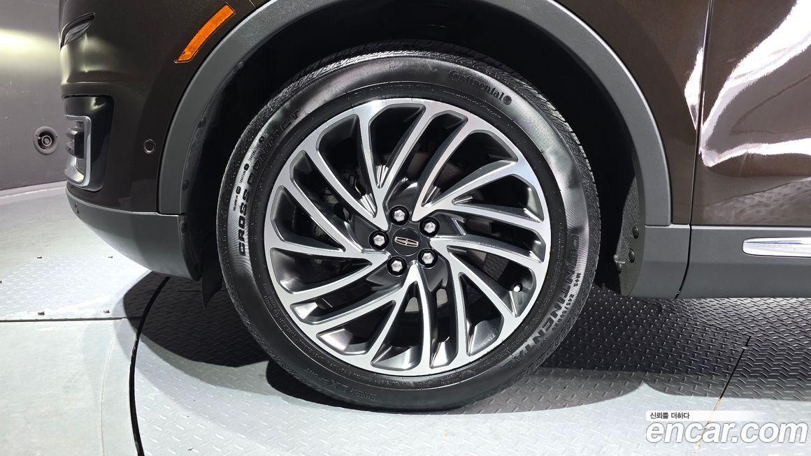 Lincoln Nautilus 2019