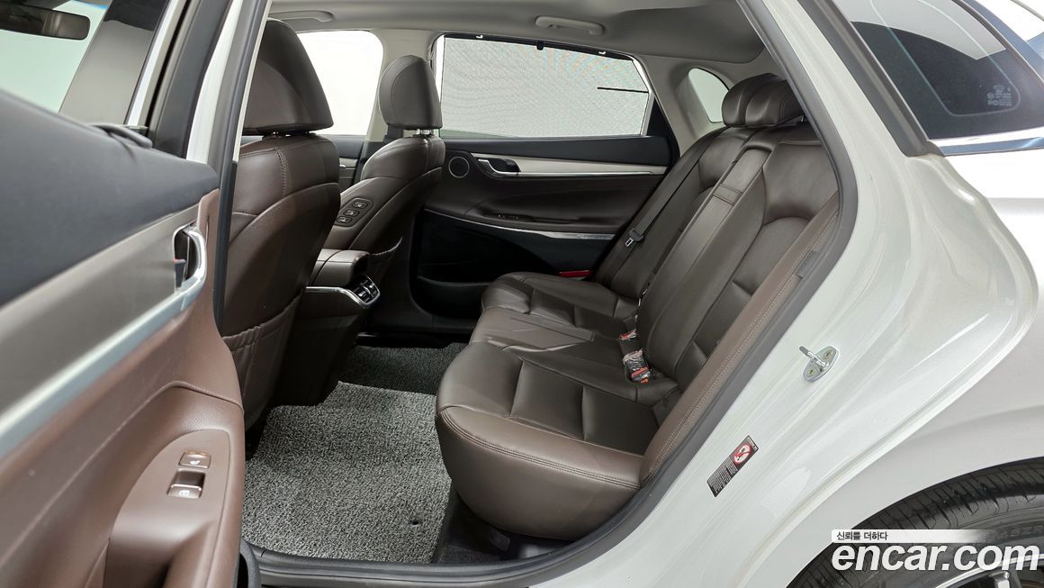 Hyundai Grandeur 2020