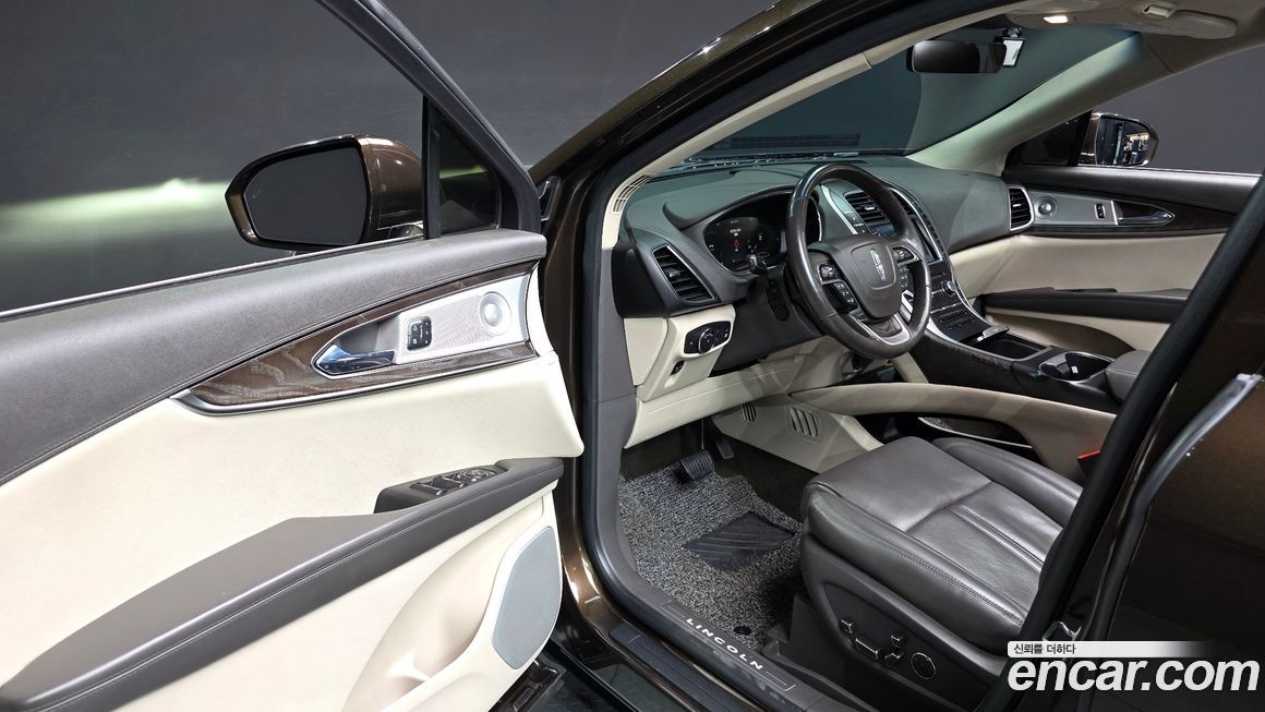 Lincoln Nautilus 2019