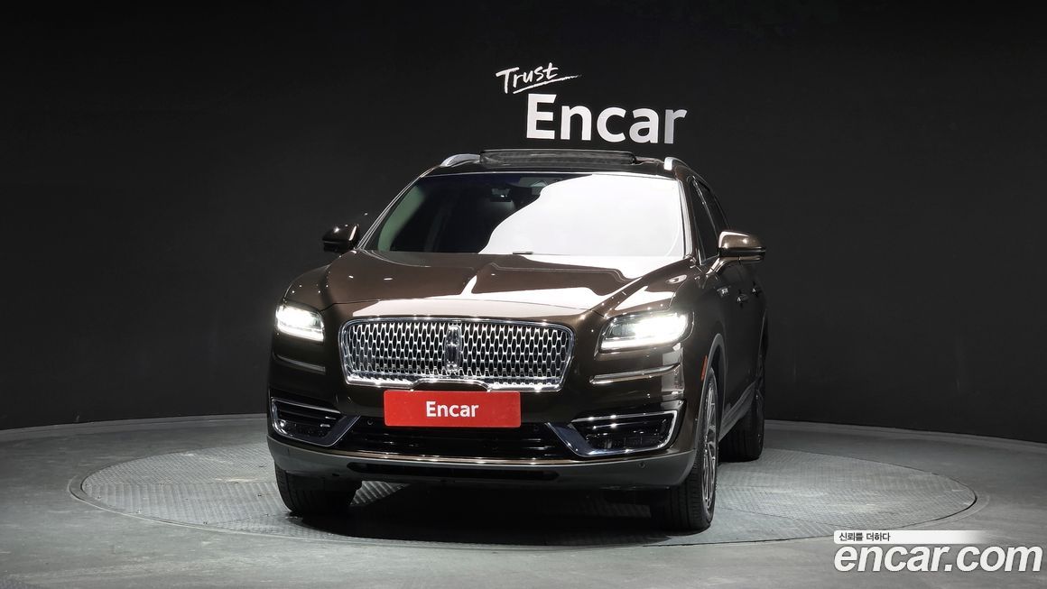 Lincoln Nautilus 2019