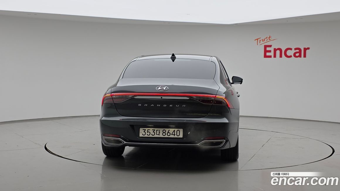 Hyundai Grandeur 2022