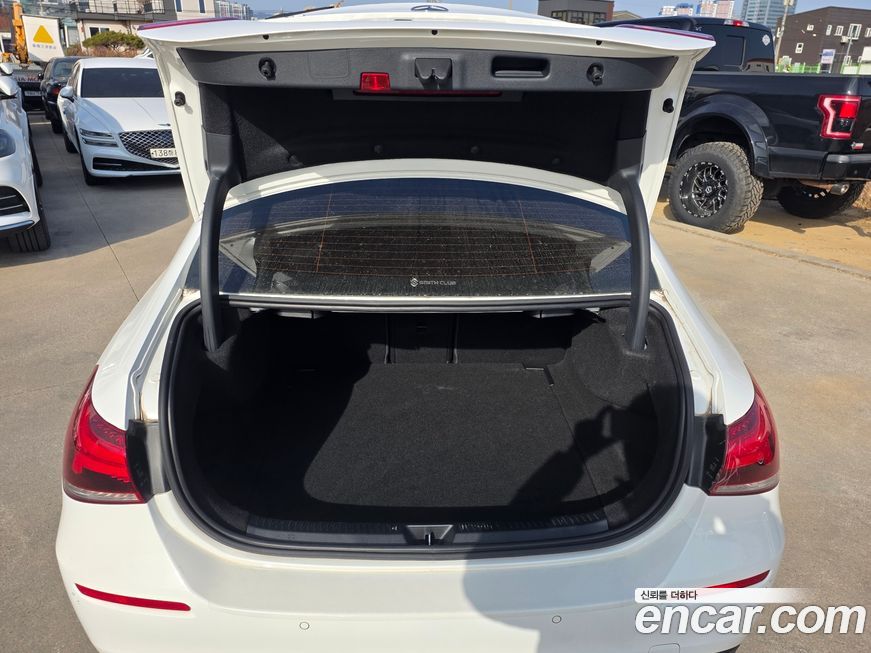 Mercedes-Benz A-Class 2021