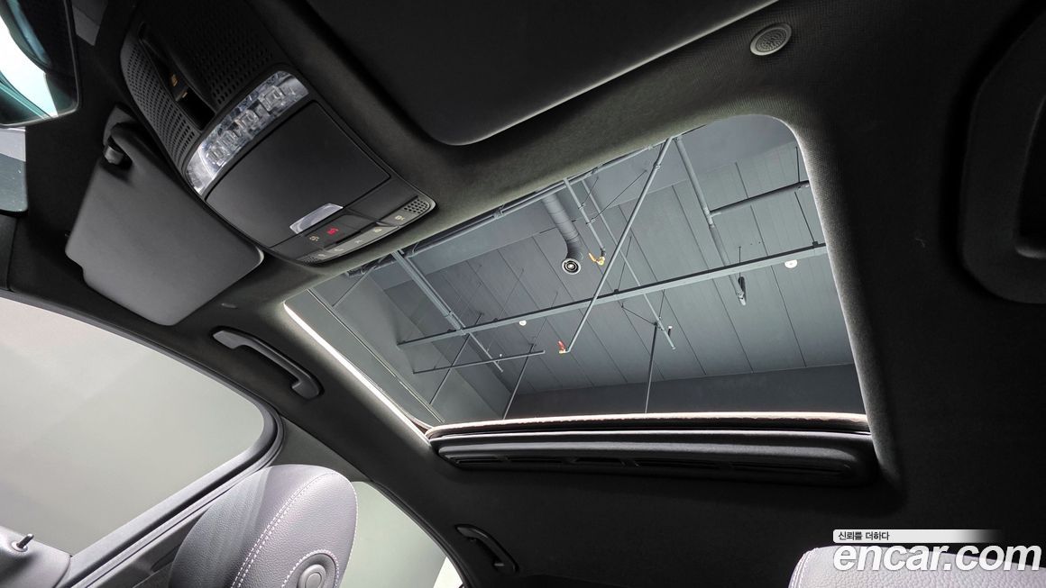 Mercedes-Benz C-Class 2020