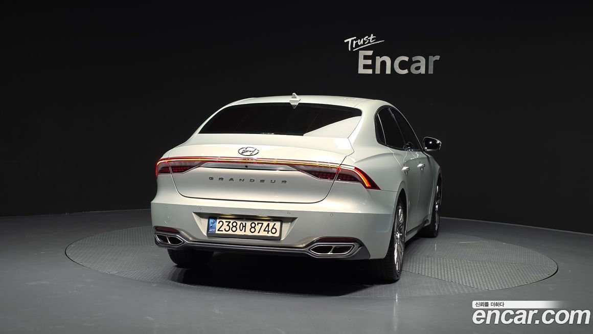 Hyundai Grandeur 2022