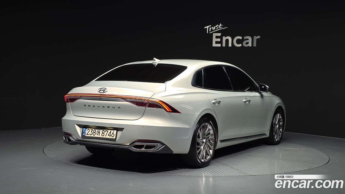 Hyundai Grandeur 2022