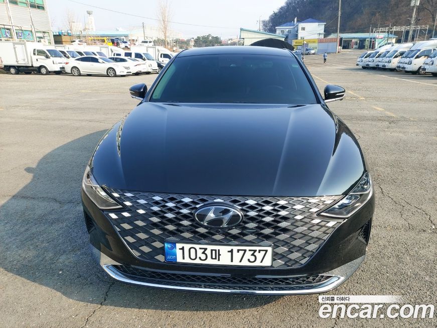 Hyundai Grandeur 2022
