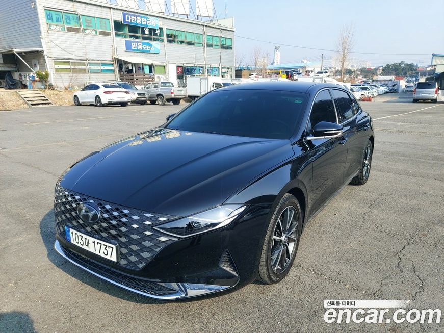 Hyundai Grandeur 2022