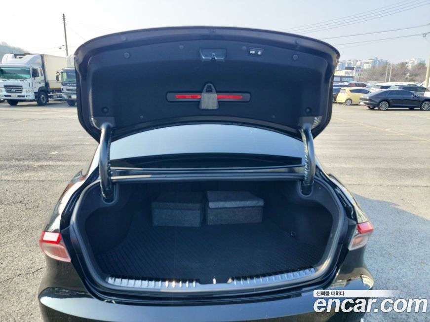 Hyundai Grandeur 2022