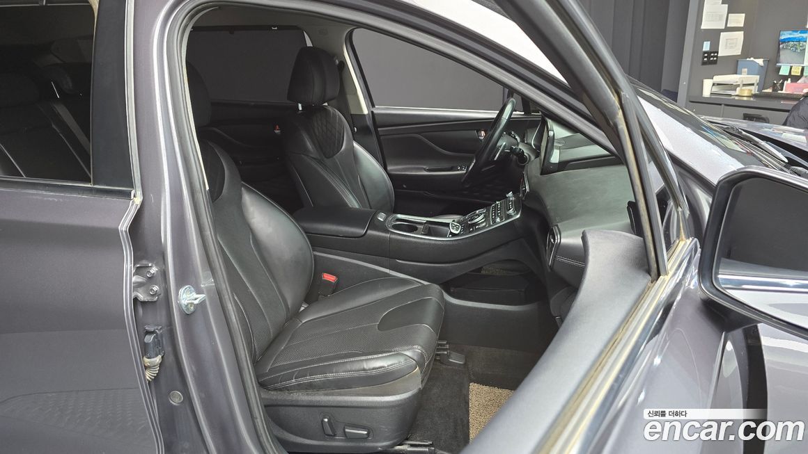 Hyundai Santafe 2022