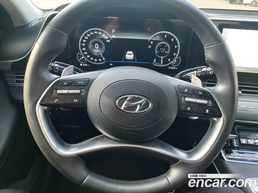 Hyundai Grandeur 2022