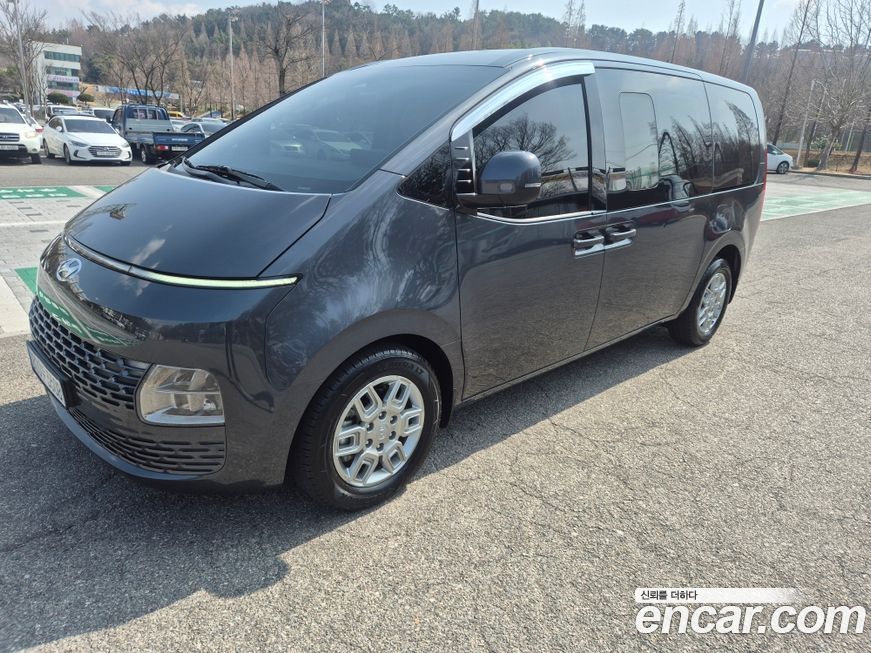 Hyundai Staria 2024