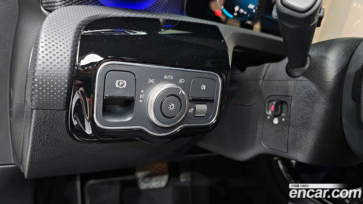 Mercedes-Benz A-Class 2023