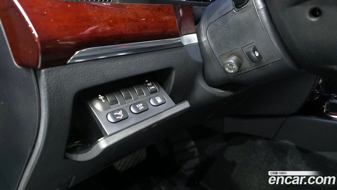 KG_Mobility_Ssangyong Chairman 2011