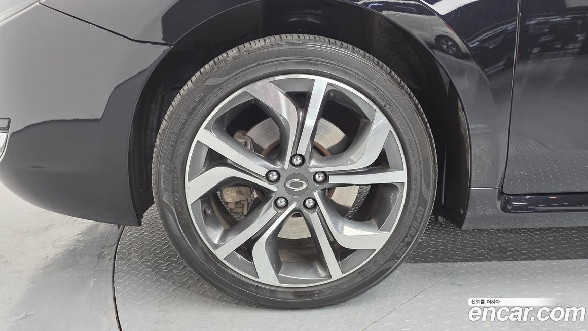 Renault-KoreaSamsung SM7 2012