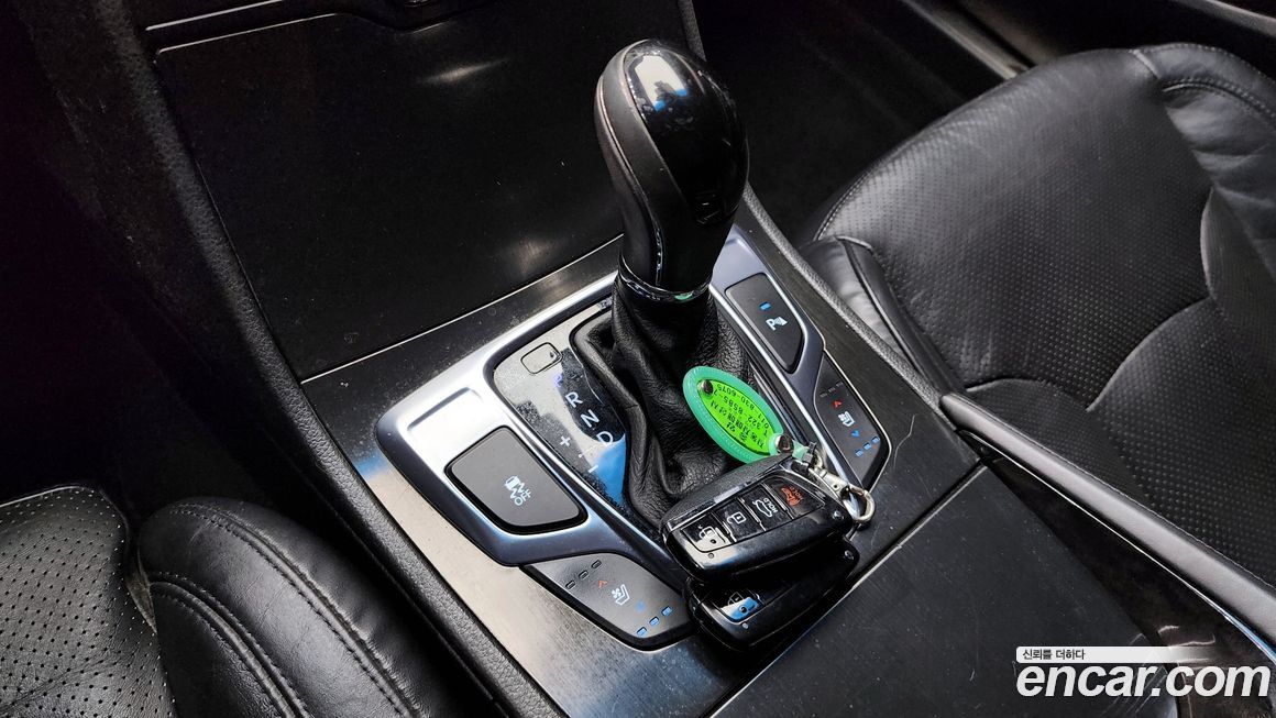 Hyundai Grandeur 2016