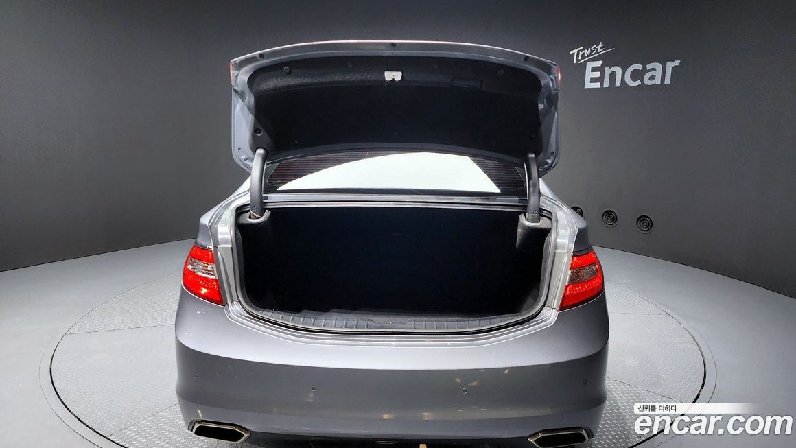 Hyundai Grandeur 2016