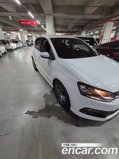 Volkswagen Polo 2015