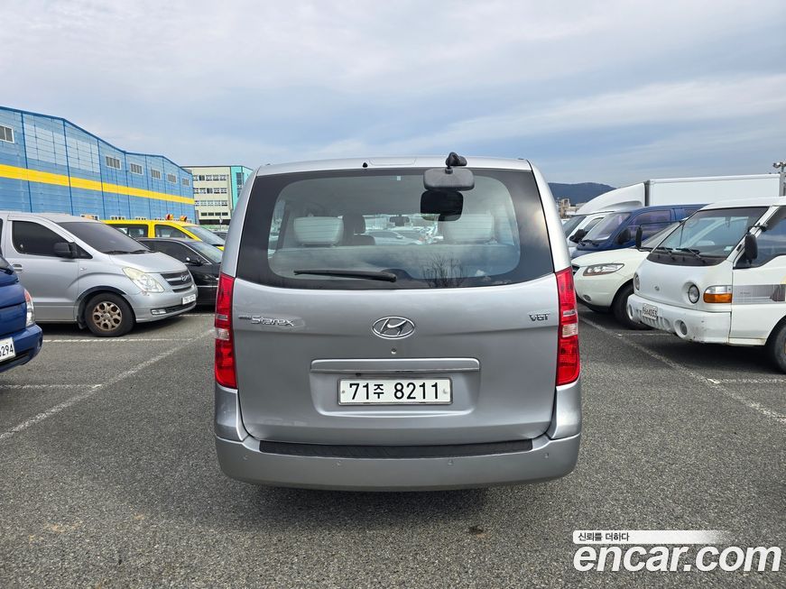 Hyundai Starex 2015