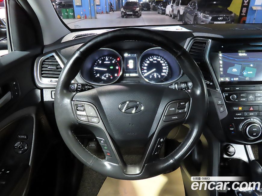 Hyundai Santafe 2016