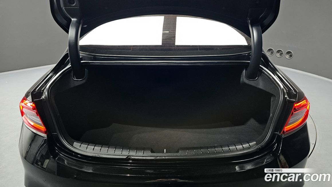 Hyundai Grandeur 2017