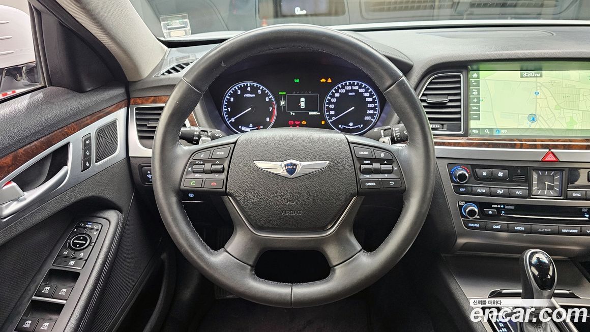 Hyundai Genesis 2015