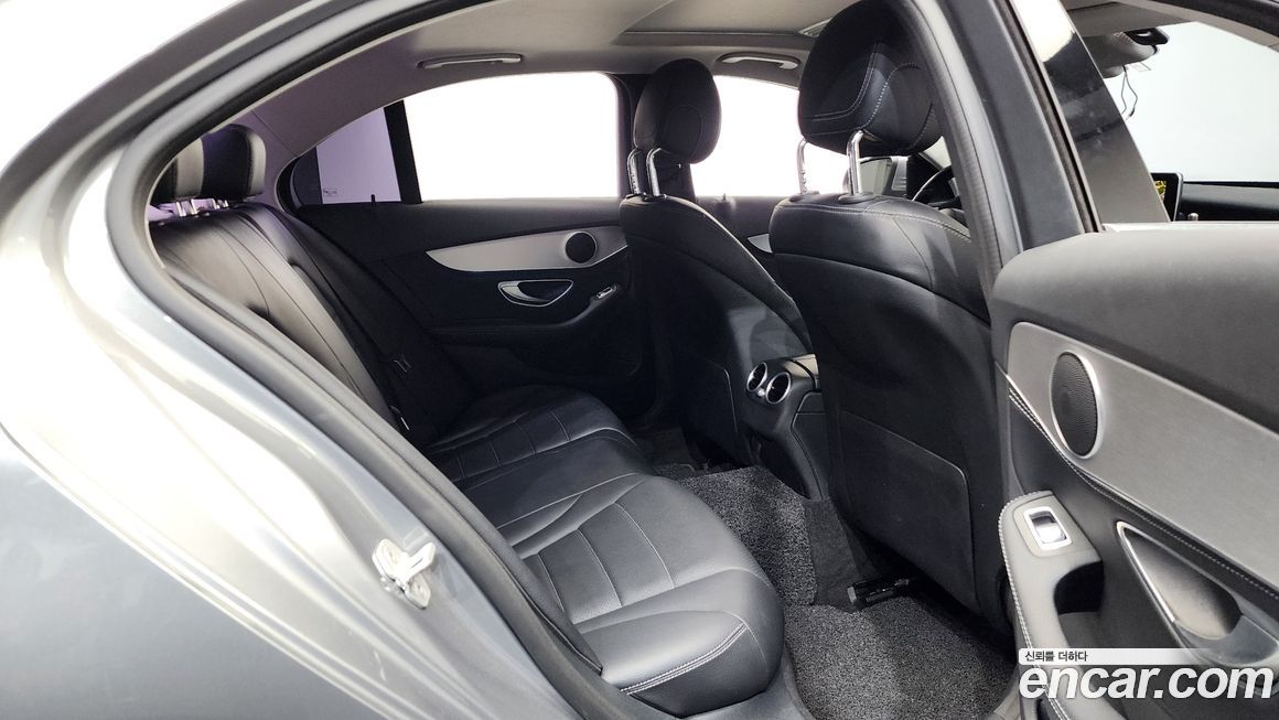 Mercedes-Benz C-Class 2015