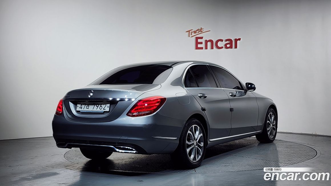 Mercedes-Benz C-Class 2015
