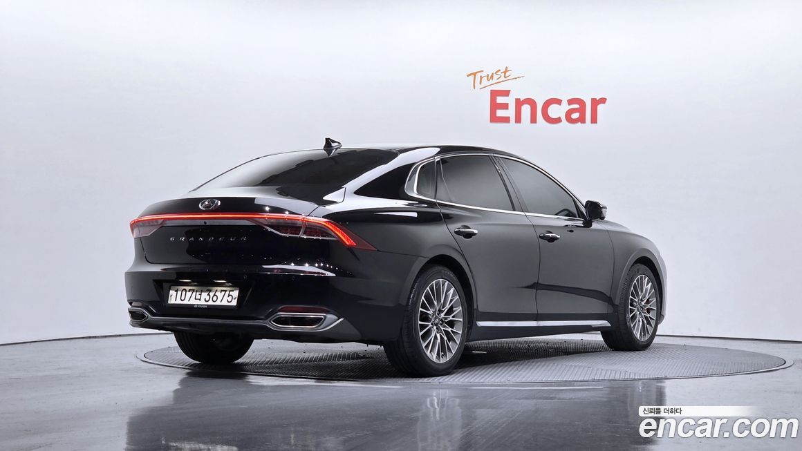 Hyundai Grandeur 2020